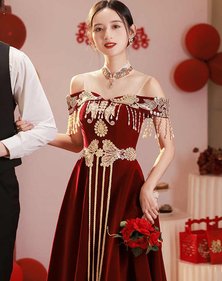 Luxury Lifestyle Girl - Çin Tarzı Tost Elbisesi Gelinin Cheongsam
